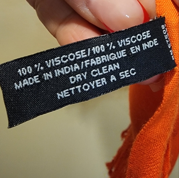 JONES NEW YORK Orange Light Weight Acrylic Scarf 22" x 72" - Picture 3 of 9
